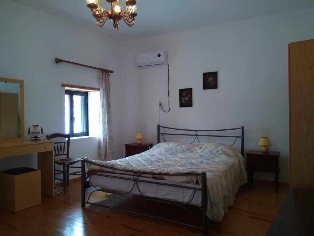 Theanos House Villa Pigi  Exterior photo